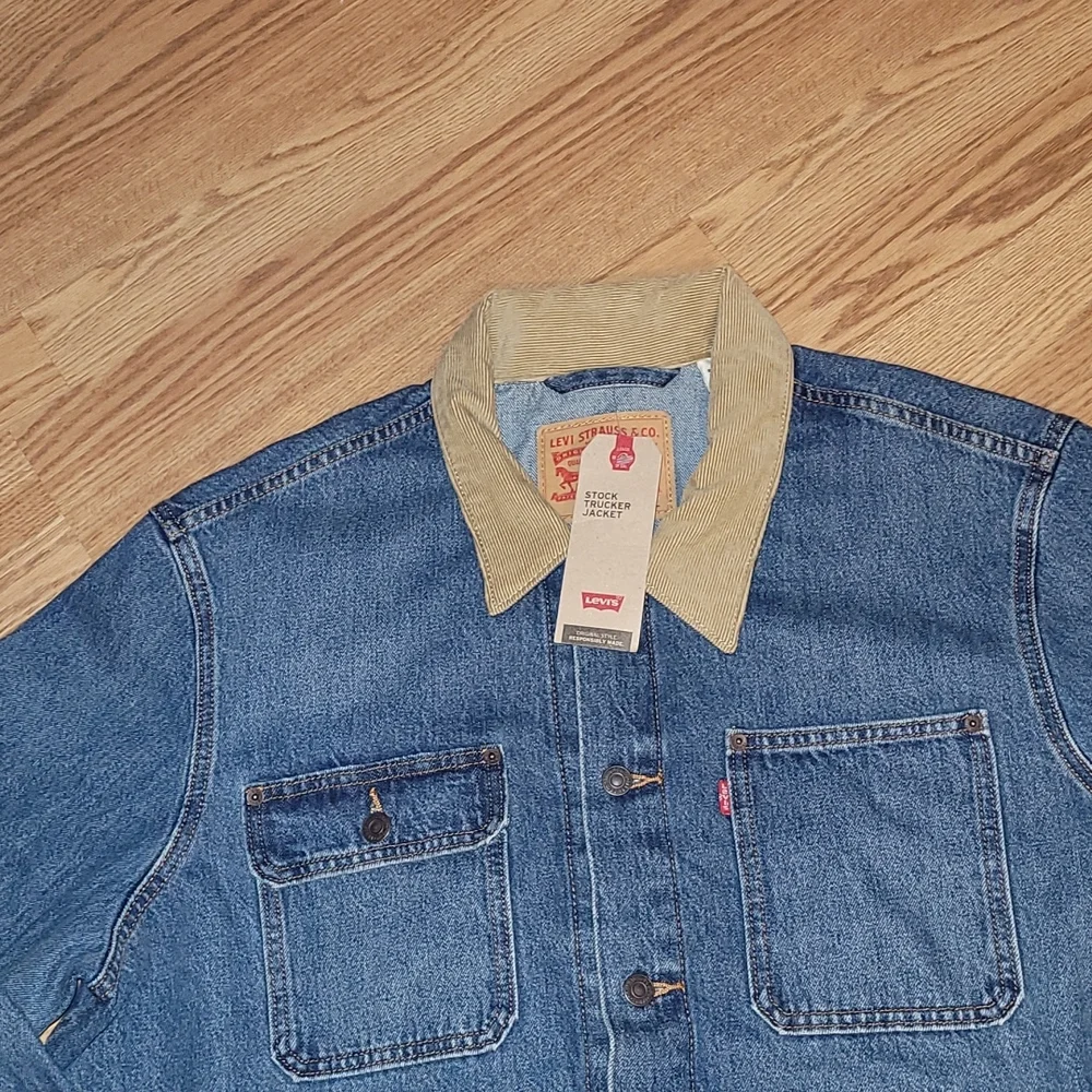 New Corduroy collared Levi's blue denim jacket sizes  XXL and XXXL - Picture 2 of 8